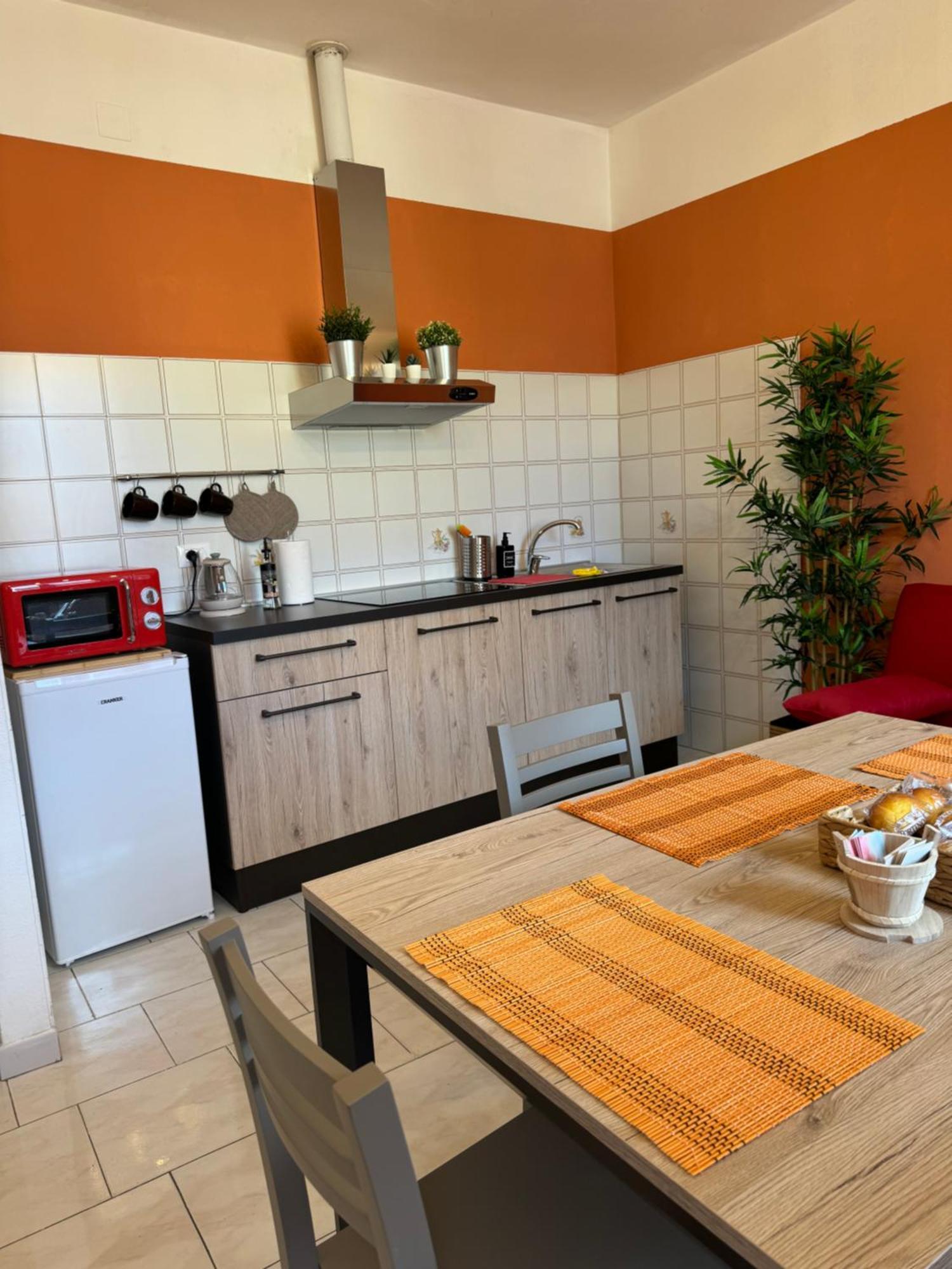 Colben Tuscany Home - Il Mare Dalla Finestra Nell'Atmosfera Tipica Livornese Livorno Exteriör bild